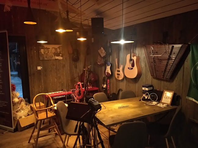 KOLIBA TRI STUDNIČKY u Tomášovcov - Gastronómia a pohostinstvo