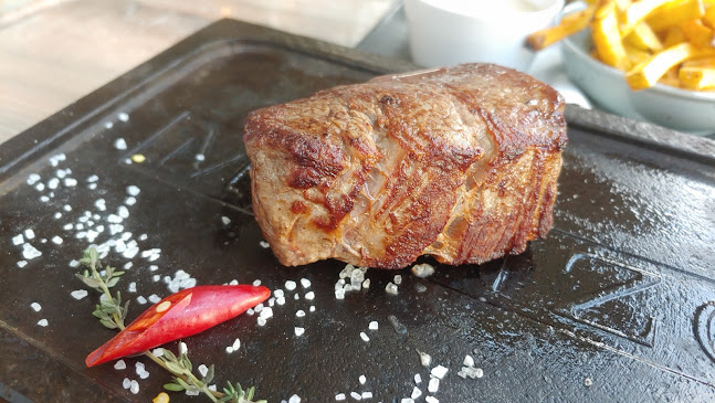 Manzo Steak & Burger - Gastronómia a pohostinstvo