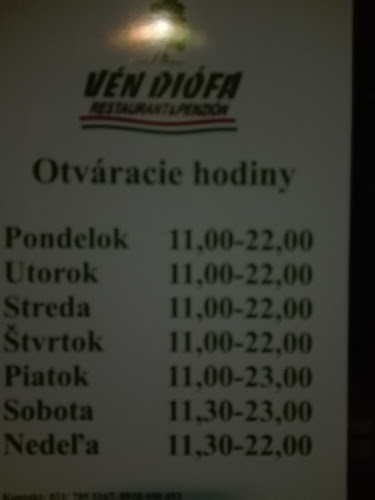 Opinii despre Reštaurácia a penzión Vén Diófa în Vozokany - Gastronómia a pohostinstvo