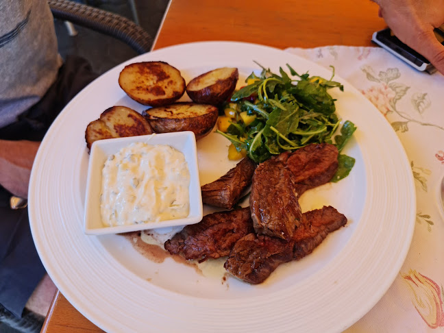 Opinii despre Le Griffon în Piešťany - Gastronómia a pohostinstvo