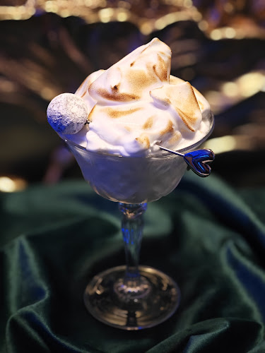 NAUTILE cocktail & caffé club - Gastronómia a pohostinstvo