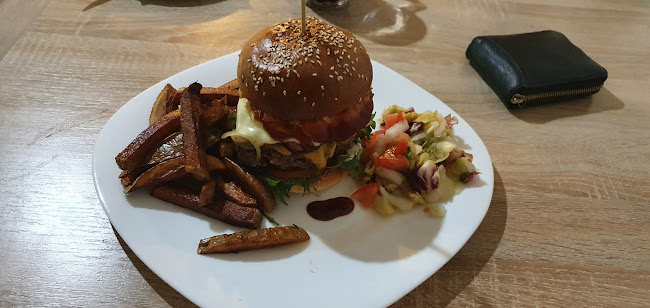 Pizza - Restaurant PEPEK