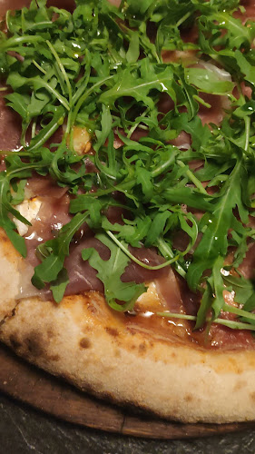 Opinii despre Gatto Matto Ventúrska în Bratislava - Gastronómia a pohostinstvo