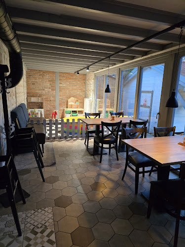 Opinii despre Gatto Matto Rusovce în Rusovce - Gastronómia a pohostinstvo