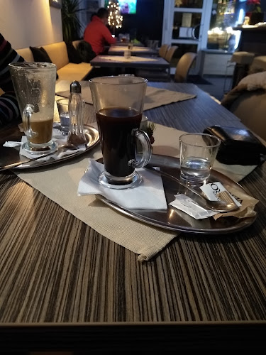 Aston Caffe - Gastronómia a pohostinstvo