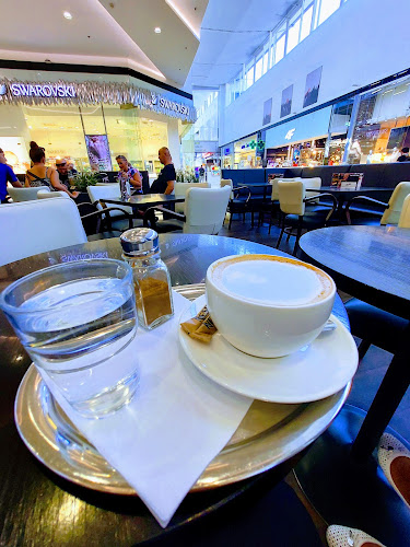 Opinii despre 42ND STREET în Bratislava - Gastronómia a pohostinstvo