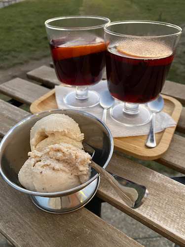 Kadnárova 27, 831 51 Bratislava