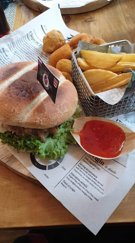 Street Food Bistro - TOSCAN&PUB