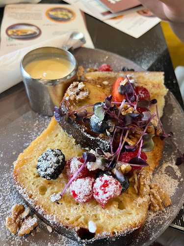 Opinii despre Moment în Liptovský Mikuláš - Gastronómia a pohostinstvo