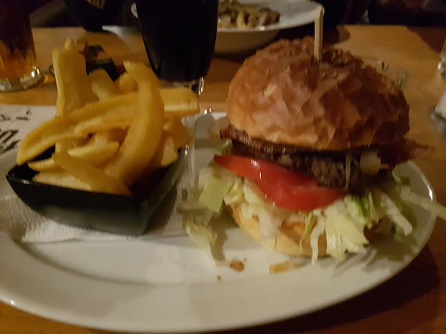 Comentarii opinii despre Marlon Pub