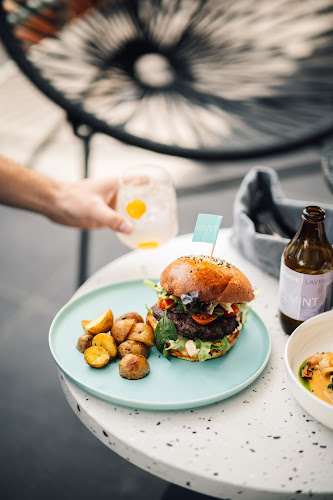 Comentarii opinii despre MINT Karlovka