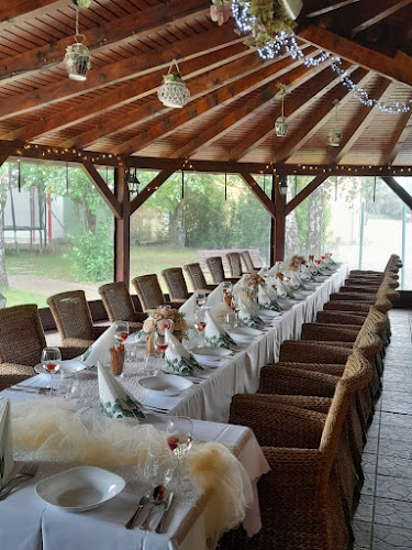 Opinii despre Reštaurácia Barónka în Vranov nad Topľou - Gastronómia a pohostinstvo