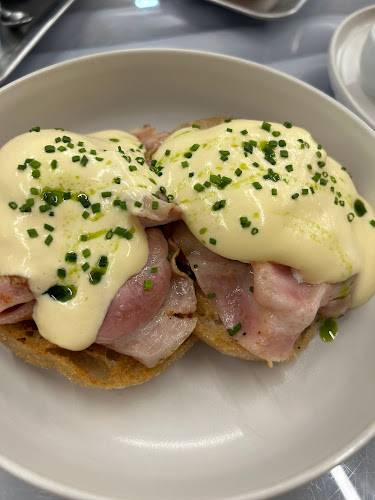 Comentarii opinii despre Oli’s pekárenské bistro