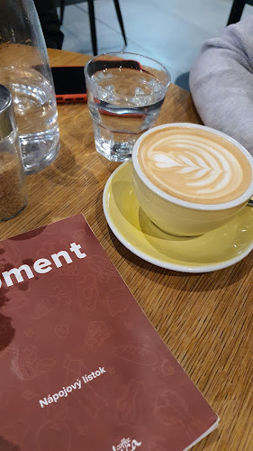 Comentarii opinii despre Moment