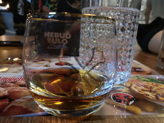 Street bar - Gastronómia a pohostinstvo