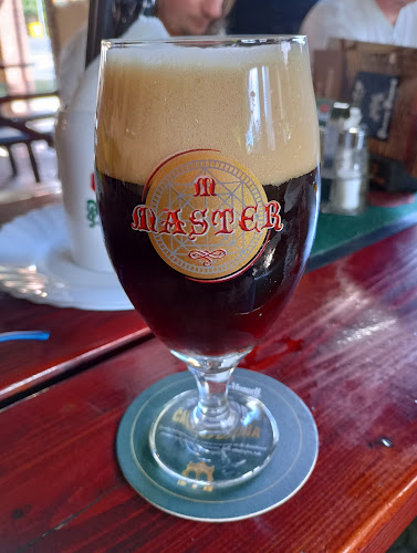 Comentarii opinii despre Bizón Urquell Pub