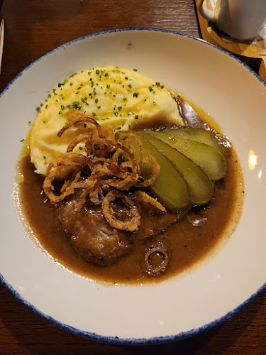 Comentarii opinii despre Meštiansky pivovar