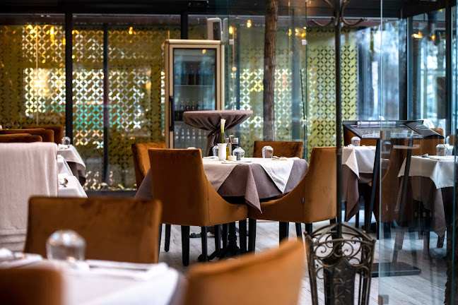 La Piazza Restaurant