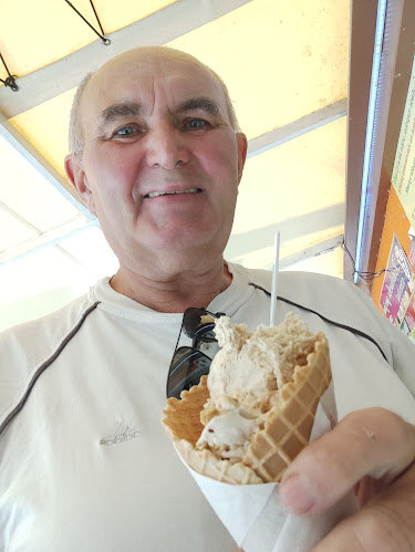 Kostolianska zmrzlina - Gastronómia a pohostinstvo