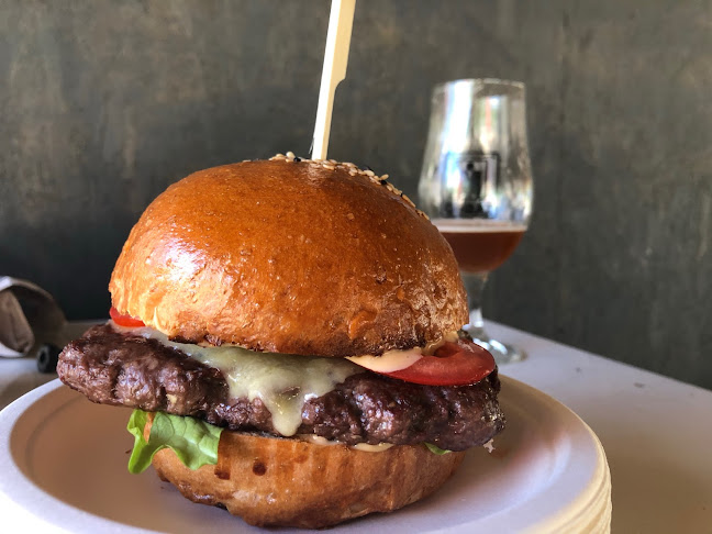 Opinii despre Pivovar Garáž în Lamač - Gastronómia a pohostinstvo