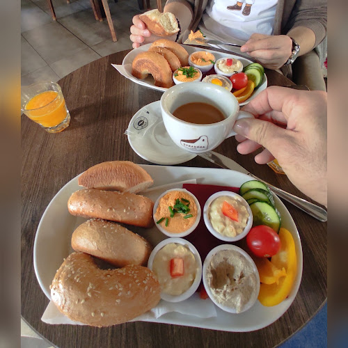 Comentarii opinii despre Synagóga café