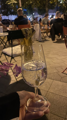 Opinii despre Stará Tržnica Banská Bystrica în Banská Bystrica - Gastronómia a pohostinstvo