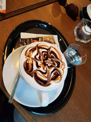 Comentarii opinii despre Kaviareň Varesse