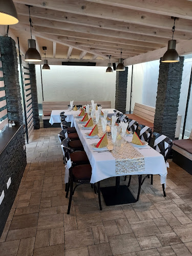 Opinii despre Ferdinand Pub & Restaurant în Handlová - Gastronómia a pohostinstvo