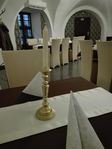 Opinii despre Reštaurácia u Františkánov în Skalica - Gastronómia a pohostinstvo