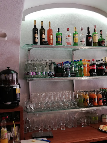 Opinii despre Kremnické medovníky în Kremnica - Gastronómia a pohostinstvo