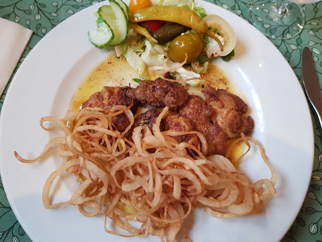 Reštaurácia a penzión Vén Diófa - Gastronómia a pohostinstvo