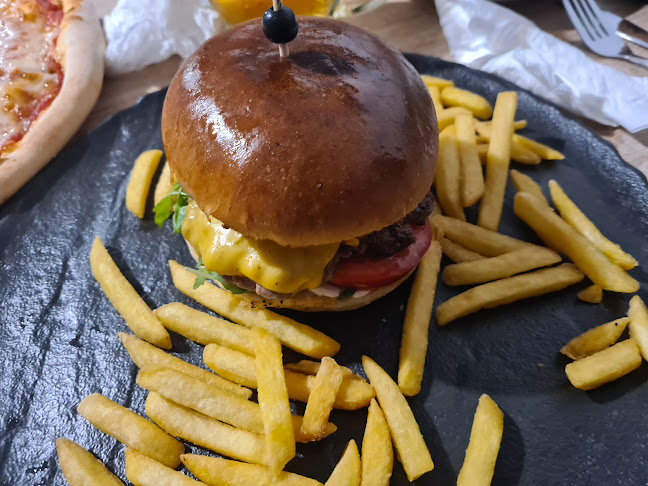 Pizza - Restaurant PEPEK - Bytča