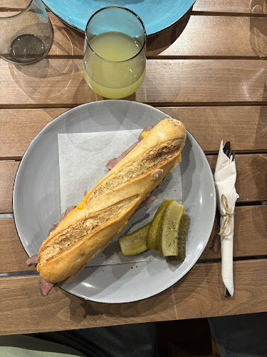 Comentarii opinii despre Kubis The Nook