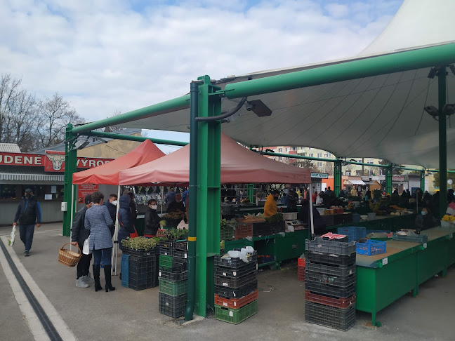 Tržnica Nové Zámky