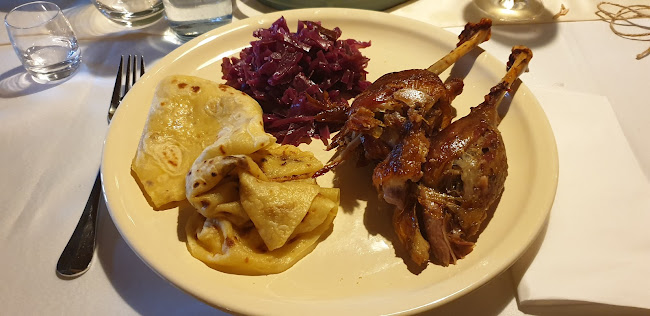 Husacina Stolček prestri sa - Gastronómia a pohostinstvo