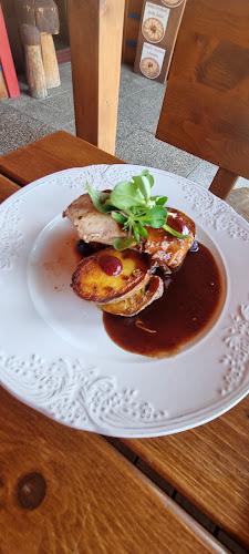 Opinii despre Goralská reštaurácia u Petrika în Červený Kláštor - Gastronómia a pohostinstvo