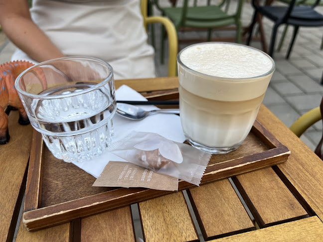 Opinii despre Kocúr káva&bistro în Martin - Gastronómia a pohostinstvo