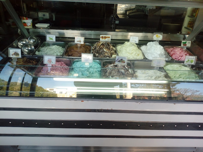 Cukráreň Jaskyňa - Gastronómia a pohostinstvo