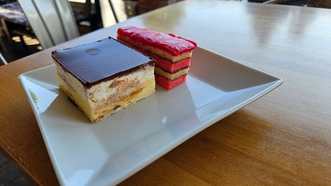 Opinii despre Sweet Street în Bratislava - Gastronómia a pohostinstvo