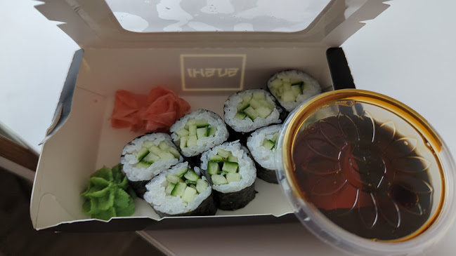 White Rabbit Noodle Bar & Sushi - Petržalka