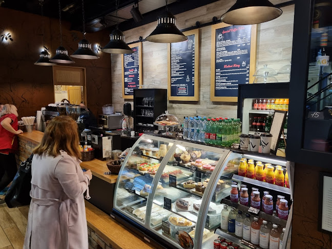 Opinii despre Olive Café & Brunch în Staré Mesto - Gastronómia a pohostinstvo