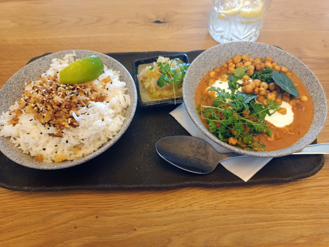 Sushi YA food atelier - Rovinka