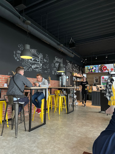 Comentarii opinii despre Yellow Point Bistro