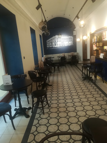 Comentarii opinii despre Café Dias Schalkház