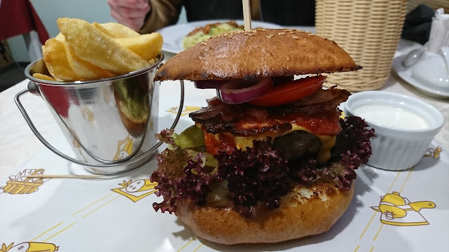 Reštaurácia Daniela - Hradište