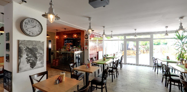 Gurmánsky dvor u Oravca