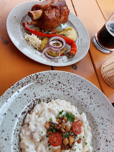 Reštaurácia Sv. Hubert - Košecké Podhradie