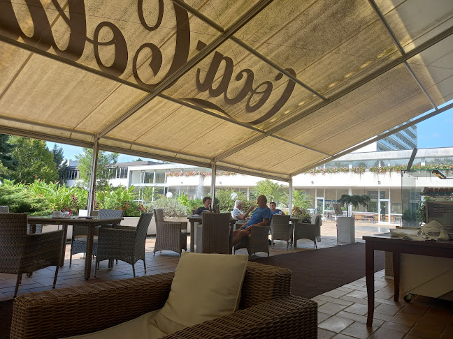 Café Splendid - Kúpeľný ostrov