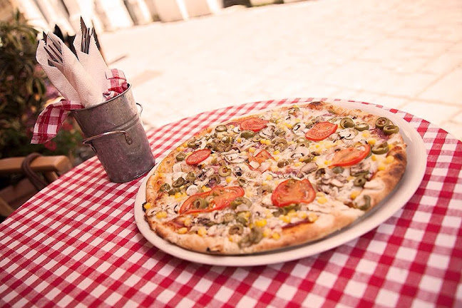 Opinii despre Pizzeria Zvon în Košice - Gastronómia a pohostinstvo