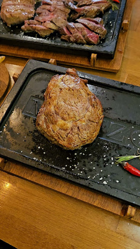 Opinii despre Manzo Steak & Burger în Žilina - Gastronómia a pohostinstvo